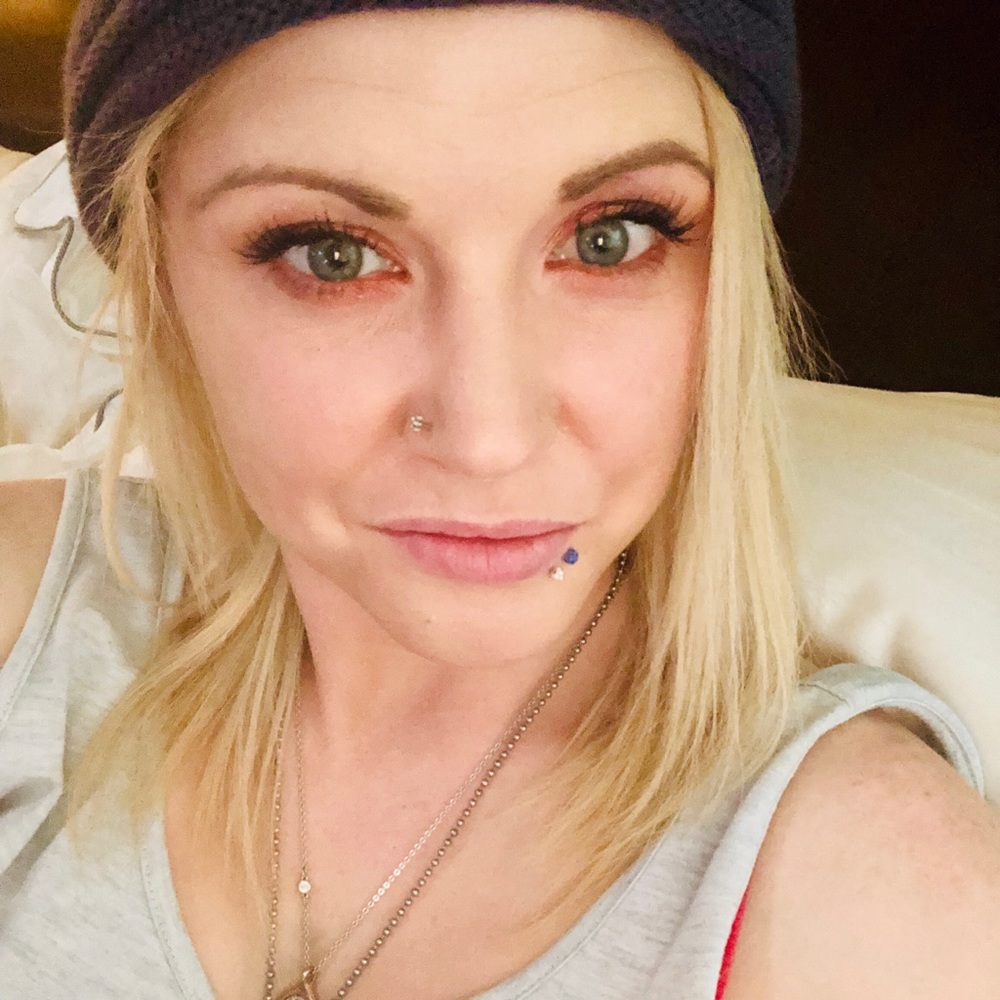 Meet your Posher, Beth